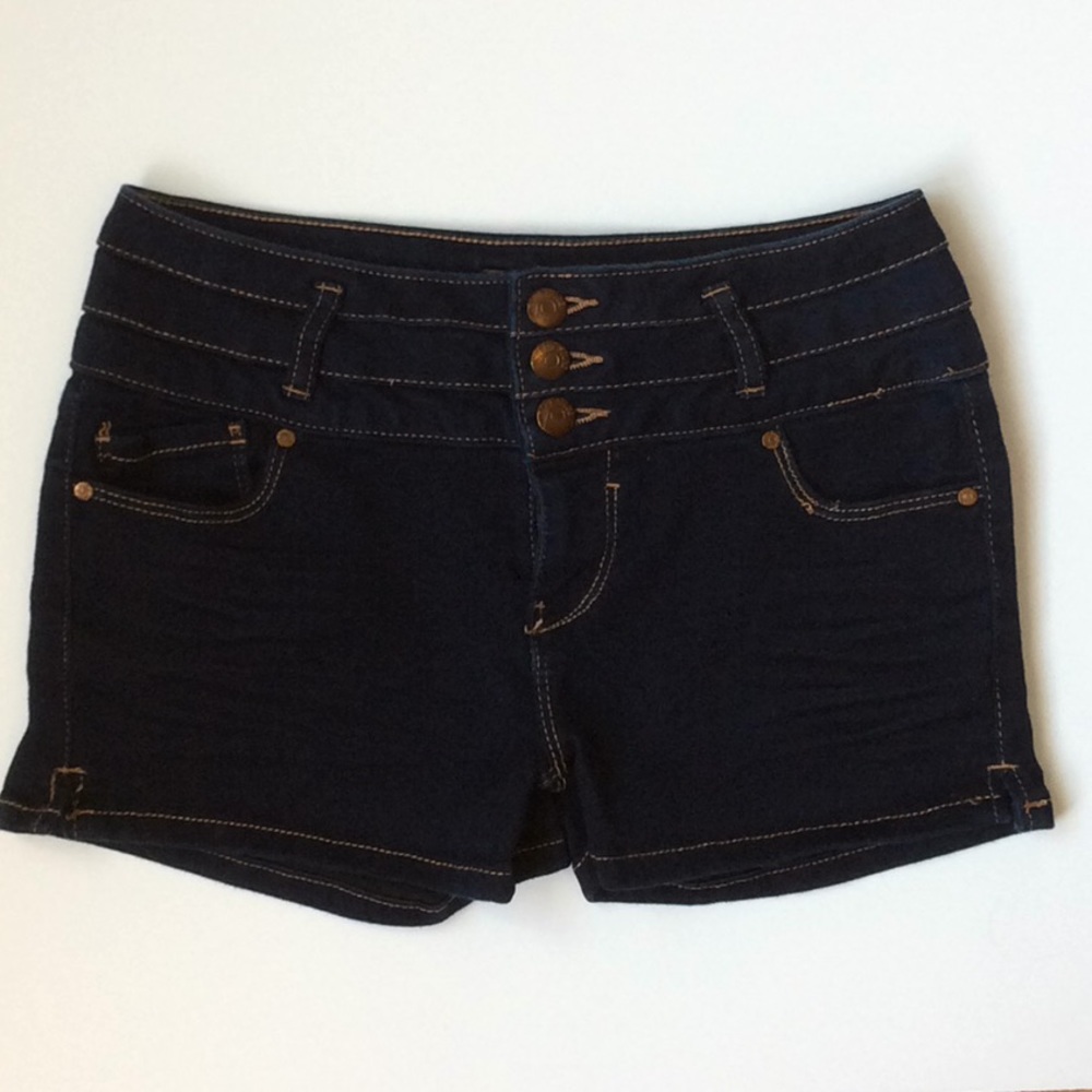 sale🎉Jean shorts size 7 Blue Spice